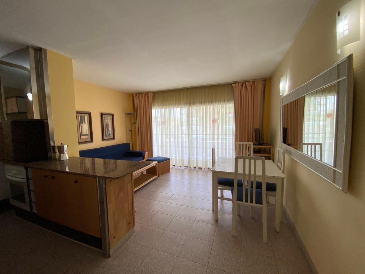Apartamento cerca de playa Salou Exterior foto